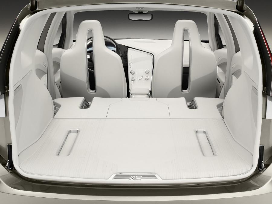  Volvo XC60 Design Concept 2006 года  (фото 29 из 49)